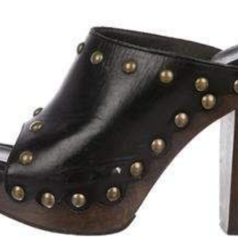 Stuart Weitzman platforms